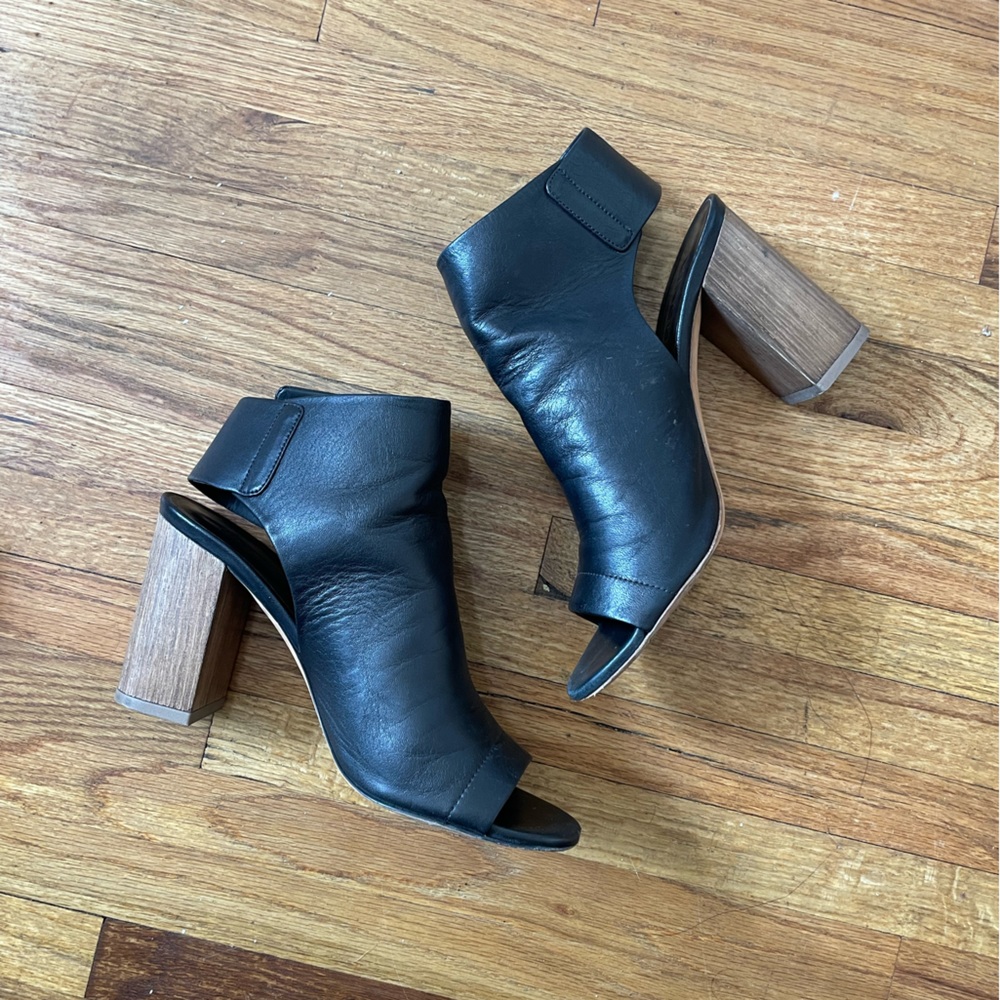 Vince leather block heel | 6.5
